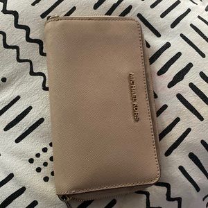 Michael Kors wallet